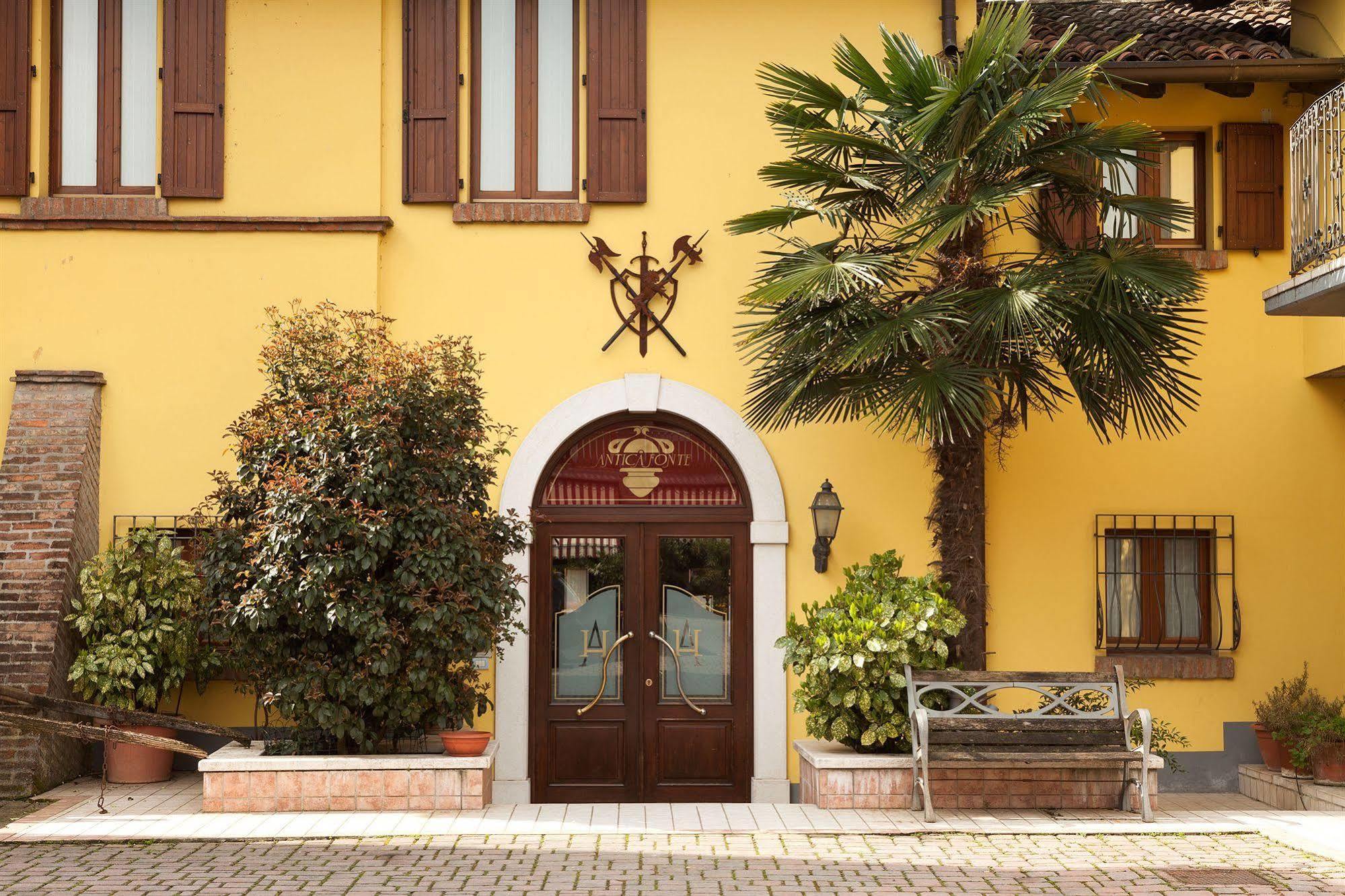 Hotel Antica Fonte Brescia Dış mekan fotoğraf